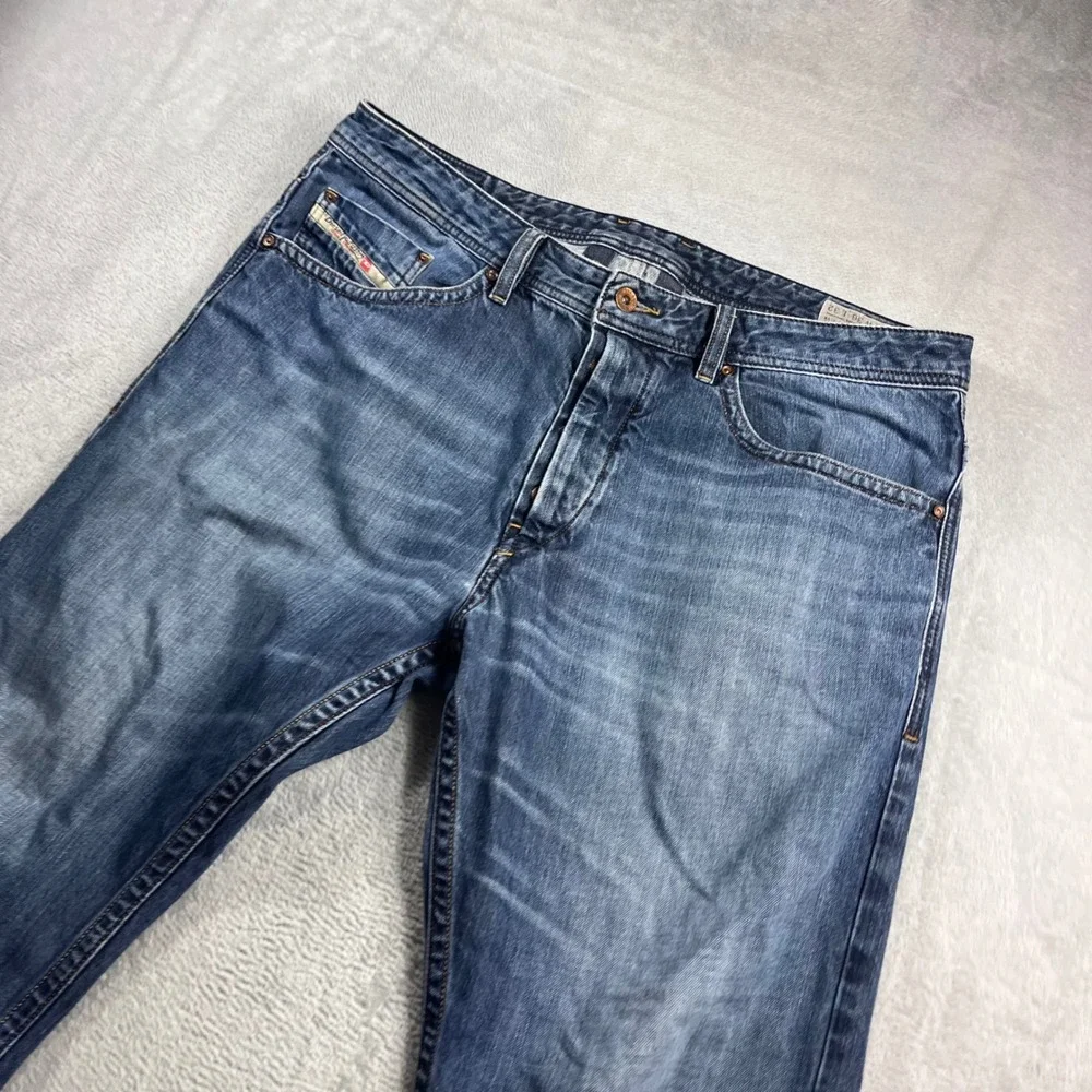 Diesel Braddom Regular Slim Carrot Jeans Mens 36x32 Blue‎ Wash 0R4SB Denim
